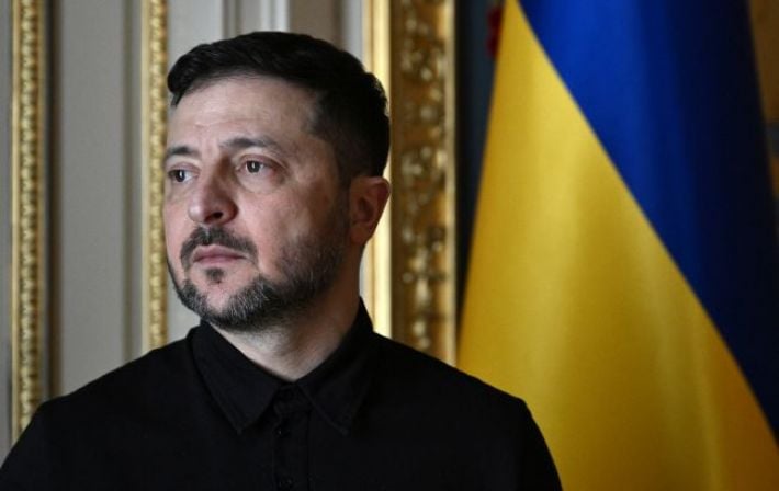 "Наша упрямость им не по калибру": Зеленский поздравил украинцев с 35-й годовщиной Независимости