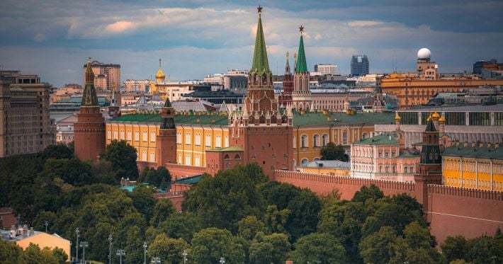 Представитель Ватикана после пятилетнего перерыва встретился с Лавровым: о чем говорили
