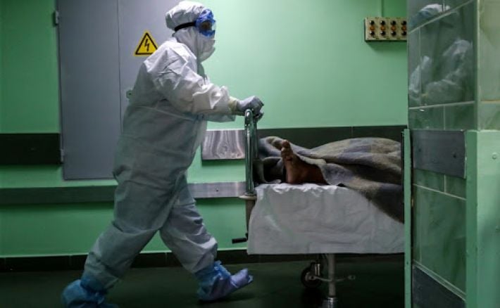 «Тела покрываются опарышами»: коллаборантка Уманец рассказала о жутких условиях в моргах Мелитополя