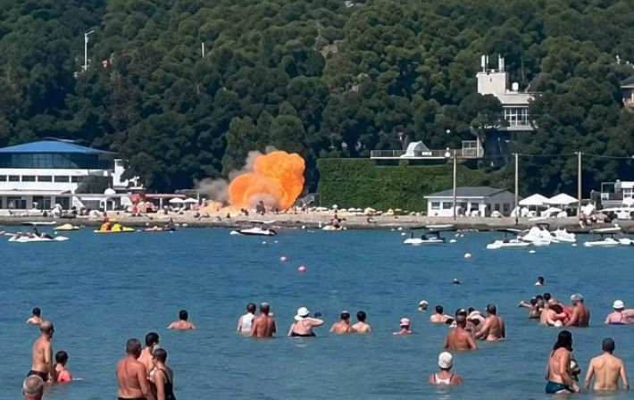 Трагедия в Архипо-Осиповке: под Геленджиком дрон упал на заполненный пляж после сбития ПВО