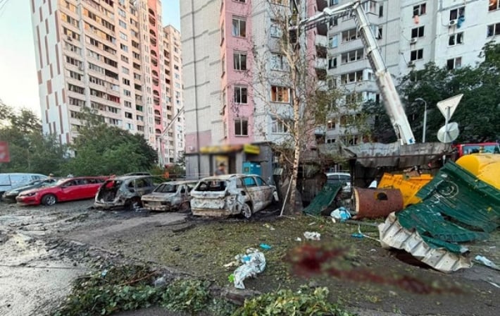 В Киеве увеличилось число пострадавших после ночной атаки РФ: полиция обновила данные