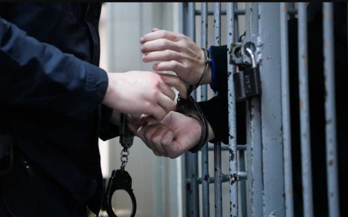 В оккупированном Мелитопольском районе гость обокрал собутыльника
