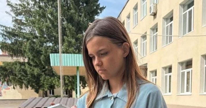 Российский КАБ забрал жизнь 17-летней школьницы в Сумах: в школе сообщили о гибели Екатерины Будко