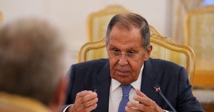 Лавров отверг обвинения в ударах РФ по гражданским объектам Украины и обвинил Запад