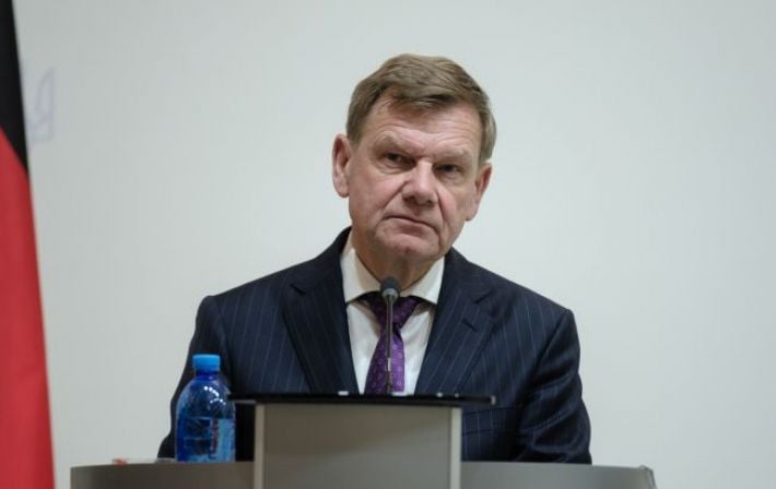 «Мы за это платим»: Берлин требует от Вашингтона немедленно снять ограничения Starlink для Украины