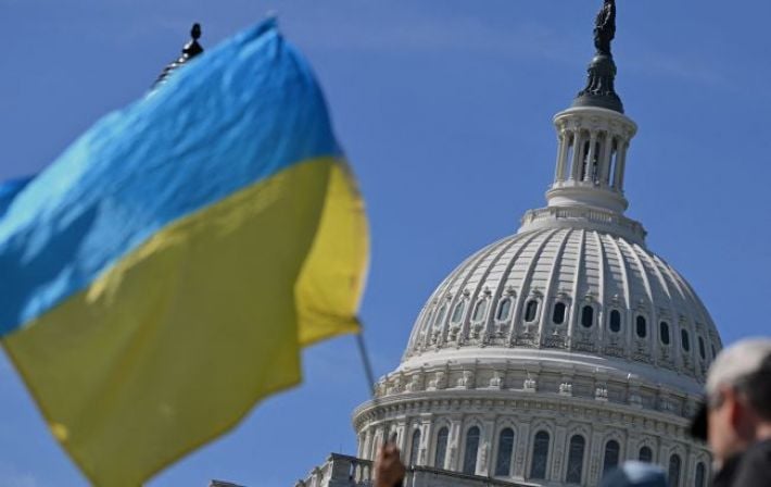 Возмущение в Капитолии: Конгресс осудил решение Трампа заморозить санкции против России, но межпалатные каникулы блокируют быстрый ответ
