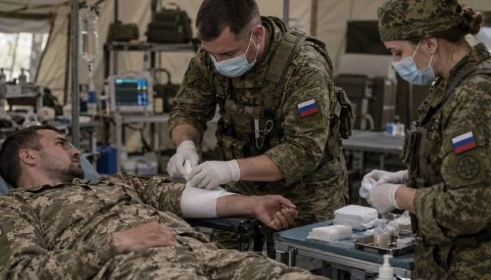 Оккупационные власти хотят давать медикам в Запорожской области статус ветеранов боевых действий: в чём «хитрый план»?