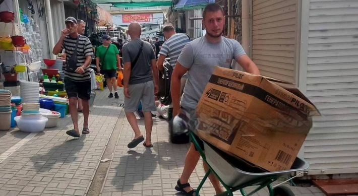 Оккупанты рассказали, можно ли использовать генераторы в квартирах и за что накажут жителей Мелитополя