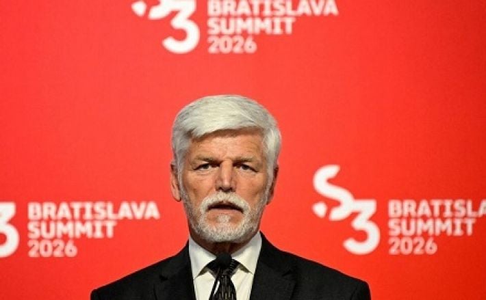 «Ошибка, сорвавшая перемирие»: Президент Чехии критикует дизельную сделку Трампа и Путина