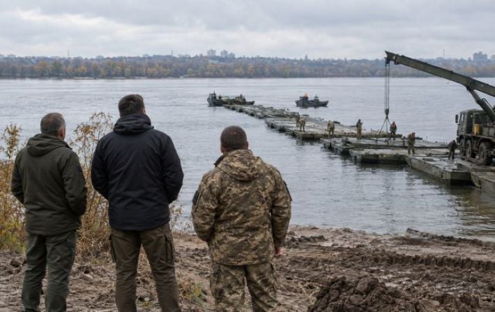 Понтоны вместо капитальных мостов: эксперты оценили реалистичность создания резервных переправ через Днепр в Киеве