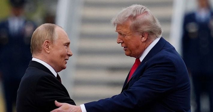 Россия бьёт по Coca-Cola, McDonald’s и PepsiCo в Украине, а Белый дом молчит: CNN выяснило, почему Трамп давит на Киев