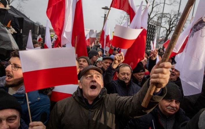 Россия пытается поссорить поляков и украинцев перед Днем независимости Польши: что выявили в ЦПД