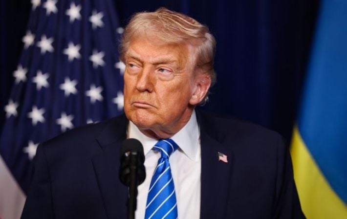 Трамп призвал украинцев избрать нового президента: Зеленского обвинил в нежелании договариваться о мире