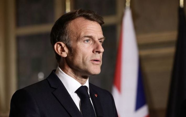 «Запрет нелегитимных акций и Совет обороны»: Макрон объявил жесткое противодействие беспорядкам и мародерству во Франции