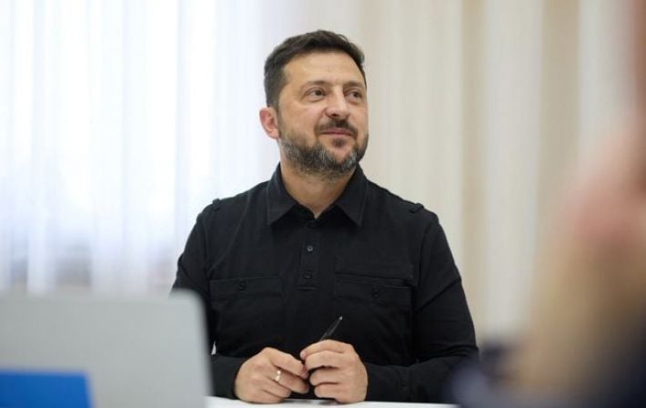 «Сплочение вокруг флага»: доверие к Зеленскому выросло до 57% на фоне внешнего давления и «дизельной сделки»